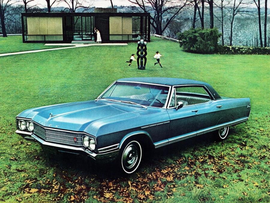 Buick Electra 225 4-Door Hardtop 1966 года  (фото 2 из 3)